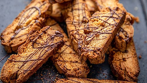 Mandel-Cantuccini