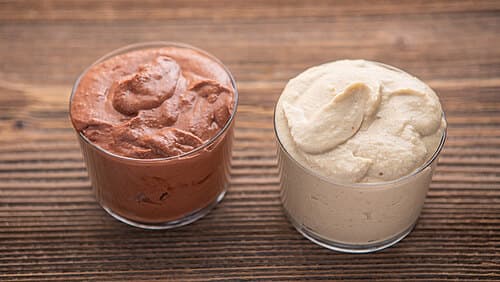 Protein-Aufstriche: Schokocreme & Hummus