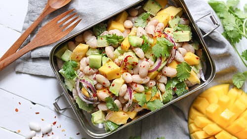 Bohnen-Mangosalat mit Koriander Bohnen-Mangosalat mit Koriander