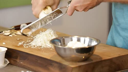 Vorspeise Teil 3: Meerrettich-Creme Vorspeise Teil 3: Meerrettich-Creme