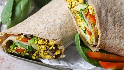 Tortillas mit Tofuscramble & Gemüse Tortillas mit Tofuscramble & Gemüse