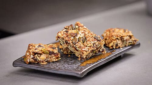Aprikosen-Granola-Schnitten Aprikosen-Granola-Schnitten